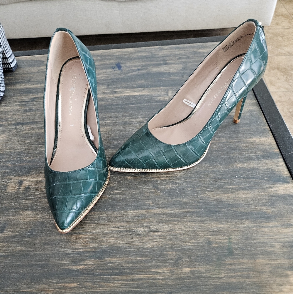 BCBG snake skin heels
